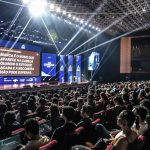 Innova Summit 2026: Gestão baseada em dados e eficiência operacional dominam debates no 2º dia.